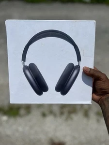AirPod Max Midnight ( USB C ) - Photo 1 sur 2