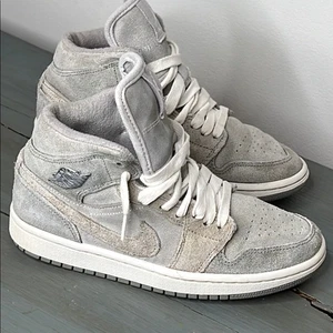 nike kids Gray High-Top Sneakers size 6.5 boys - Picture 1 of 6