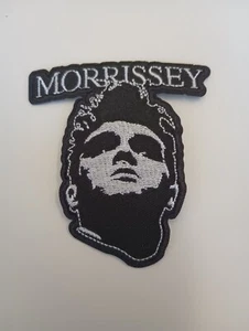 Morrissey schwarz & weiß Gesicht 3,5 x 3 Zoll Bügelbild Patch - Bild 1 von 2
