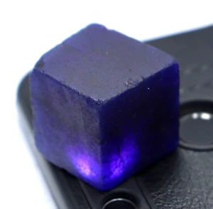 Natural Blue Rough Sapphire 152 Ct Cube Cut Certified Huge Size Loose Gemstone - Picture 1 of 5