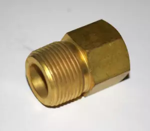 3/4 MNPT x 1/2 FNPT Brass Reducer Fitting Cajon Swagelok B-12-RB-8 - Picture 1 of 2