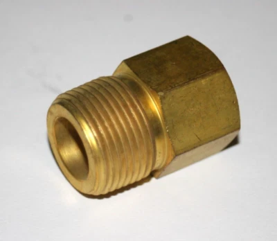 3/4 MNPT x 1/2 FNPT Brass Reducer Fitting Cajon Swagelok B-12-RB-8 - Image 1 of 2
