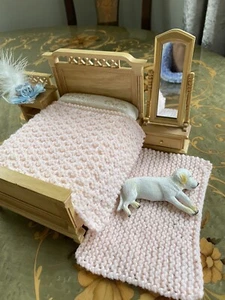 Dolls House Throw/Blanket For Double Bed With Large Rug Pale Peach Colour - Picture 1 of 5