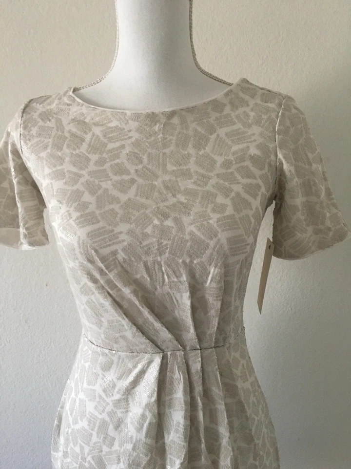 Vestido Vaina Mujer Ella Moss Beige Marfil Estampado Animal Manga Corta Talla XS Foto 1 de 1