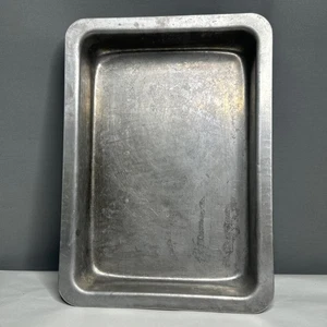 Vintage AirBake Double Wall Aluminum Cake Pan 13x9x2.25 No Lid - Picture 1 of 7