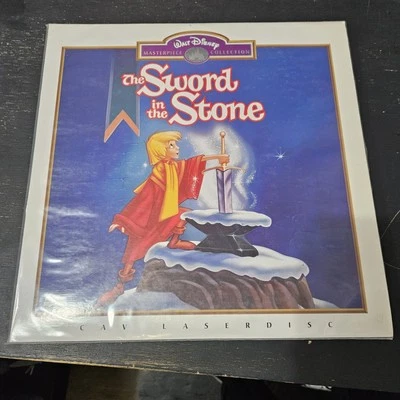 THE SWORD IN THE STONE, WALT DISNEY LASERDISC, 2 DISC SET - Image 1 of 4
