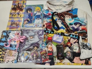 Random Anime Manga Collectible LOT Figure Charm Hoodie Size M Set Loot Crate  - Picture 1 of 13