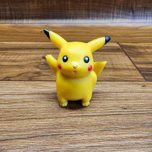 Pokémon 2" Pikachu Spielfigur Pencil Topper Nintendo 2000 Vintage - Bild 1 von 6