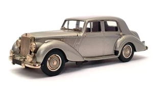 Western 1/43 Scale WMS57 - 1949 Rolls Royce Silver Dawn - Silver - Picture 1 of 6