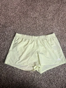 The North Face Women's Wander Short Sz XL Lime Cream Built-In Brief NWT - Picture 1 of 8
