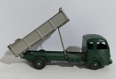 I109318 Dinky Toys n. 33 Scale 1/48 - Simca Cargo - Par Meccano - Made in France - Immagine 1 di 4
