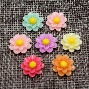 50 Mixed Color Layered Flower Resin Flatback Cabochon 13mm DIY Embellishments - Picture 1 of 10