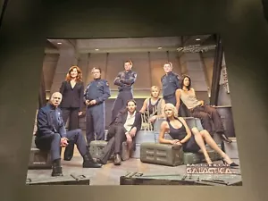 Battle Star Galactica Group 11x14 Photo 2 Signed - Picture 1 of 4