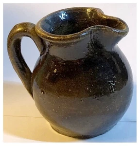 NC Pottery 2.25" mini pitcher or creamer dark brown - Imagen 1 de 7