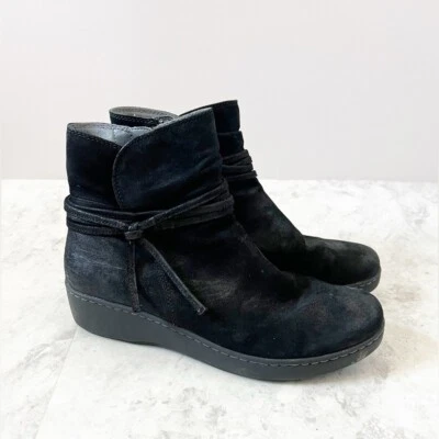 Dansko Evelyn Ankle Booties 38 / 7.5-8 Black Leather Wedge Boots Rustic Comfort - Image 1 of 4