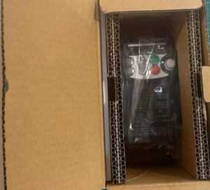 FUJI FRN0.2C1S-2J FRENIC MINI INVERTER 200-240V UNUSED IN STORAGE - Picture 1 of 5