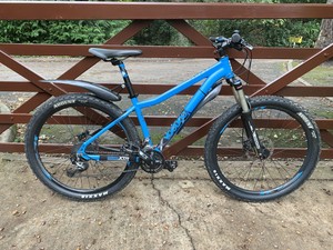 voodoo hoodoo 2016 blue