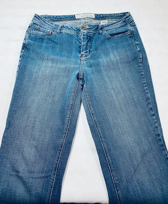 Faded Glory Jeans Womens Size 6 Average "Stretched Straight & Eased" Medium Wash - Image 1 of 4