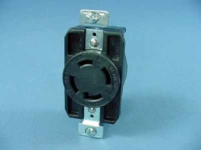 Cooper CWL1430R Twist Turn Locking Receptacle Outlet NEMA L14-30R 30A 125/250V - Image 1 of 4