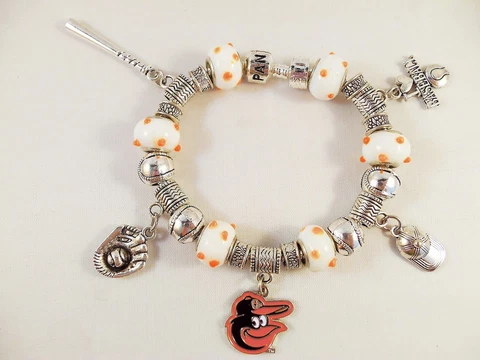 GLASS BEADS Official MLB BALTIMORE ORIOLES Baseball Charm Bracelet ORANGE POLKA Cover
