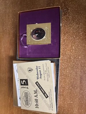 Ornamento 1999 de la Asociación Histórica de la Casa Blanca Presidente Abraham Lincoln Foto 1 de 2