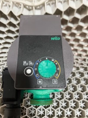 Wilo Yonos PICO 25/1-5-130 Heating Pump - Image 1 of 4