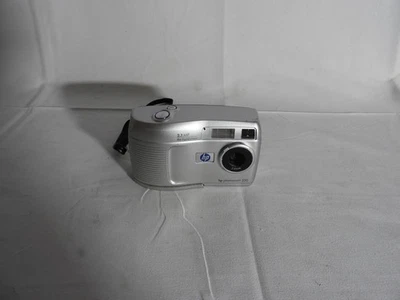 HP Photosmart 320 2.1MP Digital Camera — Tested & Working - Image 1 of 4