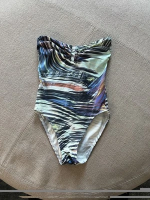 eres swimwear one piece - Image 1 of 4