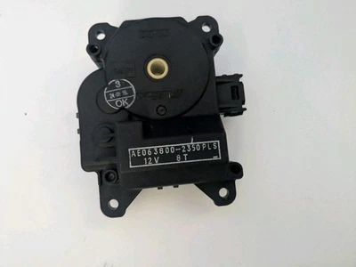Привод двери смесителя обогревателя AE063800-2350PLS OEM 2011-2016 Toyota Sienna ОВК - Изображение 1 из 4