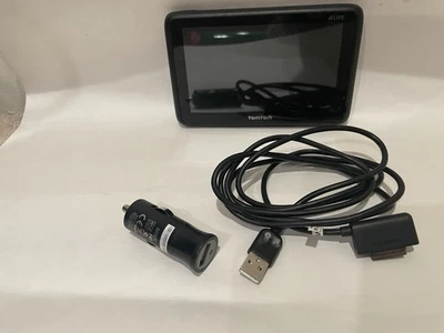 TomTom GO Car GPS bundle Model 4CT50 Talking direction 5V DC 1.2 A canada 310 - Image 1 of 4