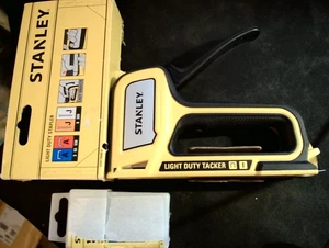 Stanley STHT70440-0 Light Duty Tacker / Stapler. Easy Squeeze. See details. - Picture 1 of 6