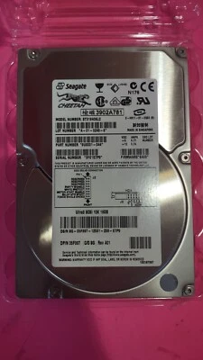 Seagate 9U3001-044 ST318406LC  18.0GB 10K RPM Ultra-3 SCSI Hot-Pluggable 80Pin - Image 1 of 4