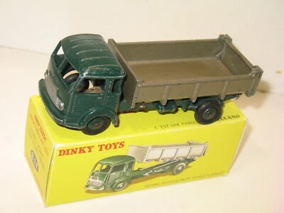 DINKY TOYS D'ORIGINE, Camion Simca Cargo Benne Lisse ..(no atlas) - Immagine 1 di 4