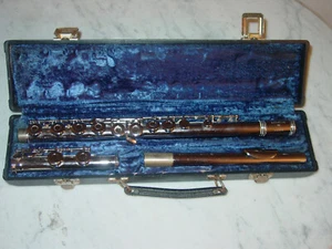 Gemeinhardt Elkhardt M2 Student Flute, Silver Plated w/Case - Picture 1 of 7