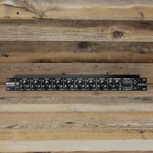 Open Box ART MX822 8-Channel Stereo Rackmount Mixer with Effects Loop - Picture 1 of 1