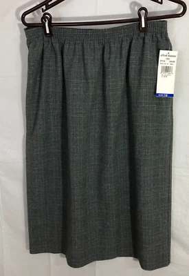 Alfred Dunner NWT Gray Plaid Houndstooth SZ 16 Pockets Pull On Skirt Belt Loops - Image 1 of 4