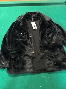 Zesica Black Faux Fur Coat Small - Picture 1 of 6