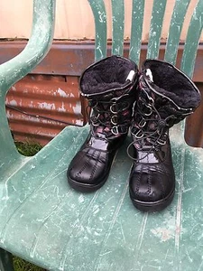 Mädchen Addison Stiefel Größe 4 - Bild 1 von 3