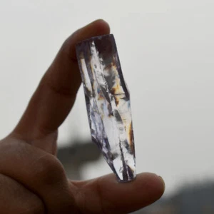 100% Top Quality 286.40 Carat Natural Uncut Shape Rough White Sapphire Rough - Picture 1 of 15