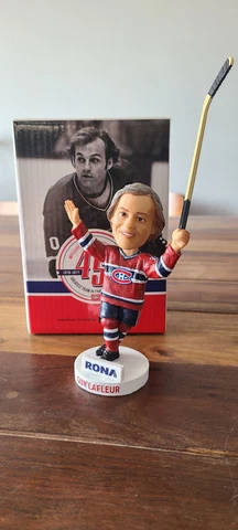 Bobblehead Guy Lafleur Montreal Canadiens unopened box /5000 brand new Cover