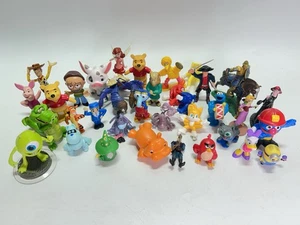 Disney & Non-Disney Mixed PVC & Plastic Miniature Figures Toy Character 2lb Lot - Picture 1 of 11