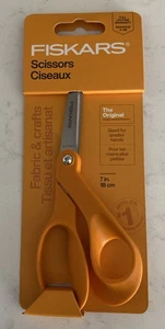 Fiskars Fabric & Crafts 7 Inch Scissors Orange Handle New 18cm Ciseaux - Picture 1 of 4