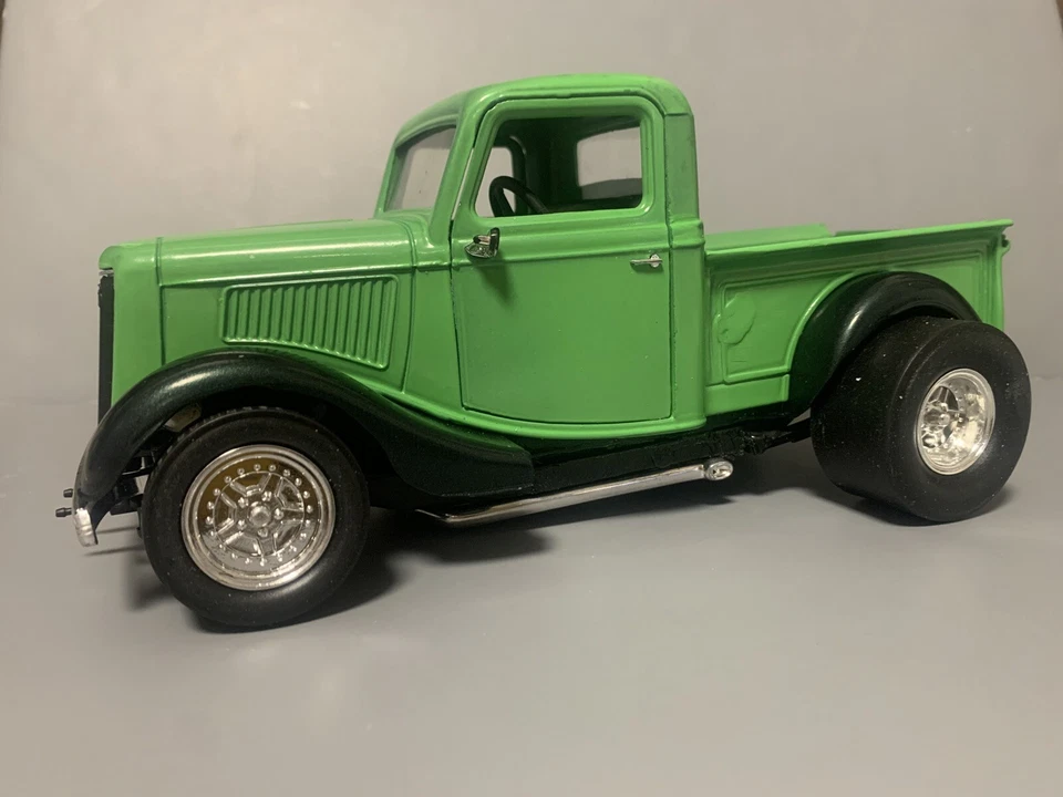 Vintage Solido 1936 Ford V-8 “Modified” Diecast “Unique Colors” Pick-up 1/19 Sca - Image 1 of 4