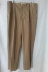 L.L. Pantalones Bean para hombre 38x32,5" plisados frontal bronceado caqui de ajuste natural 100 % algodón - Imagen 1 de 9