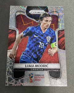2018 Panini Prizm FIFA World Cup Hyper Luka Modric #229 Croatia