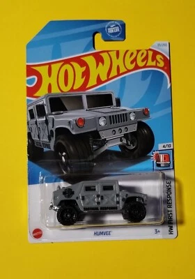Hot Wheels 2024 - Humvee (HW First Response 4/10) HTB58-N9C0C Foto 1 de 4