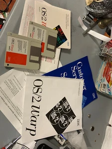 IBM OS/2 Version 3 Warp - Sealed CD and 2 3.5 - Picture 1 of 17