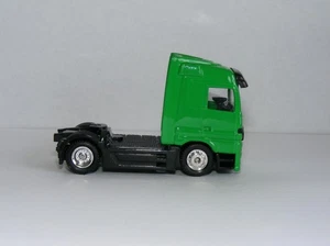 1:87th Diecast Mini Truck_Mercedes-Benz Artic Tractor Unit_Diorama_Layout_CODE 3 - Picture 1 of 6