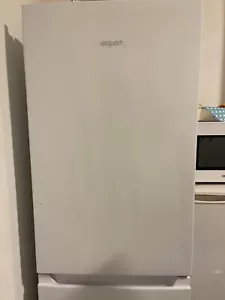 refrigerator - Picture 1 of 3