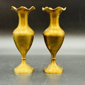 Brass Ruffled Fluted Bud Vase Made in India 6" Set Of 2 Vintage - Picture 1 of 4